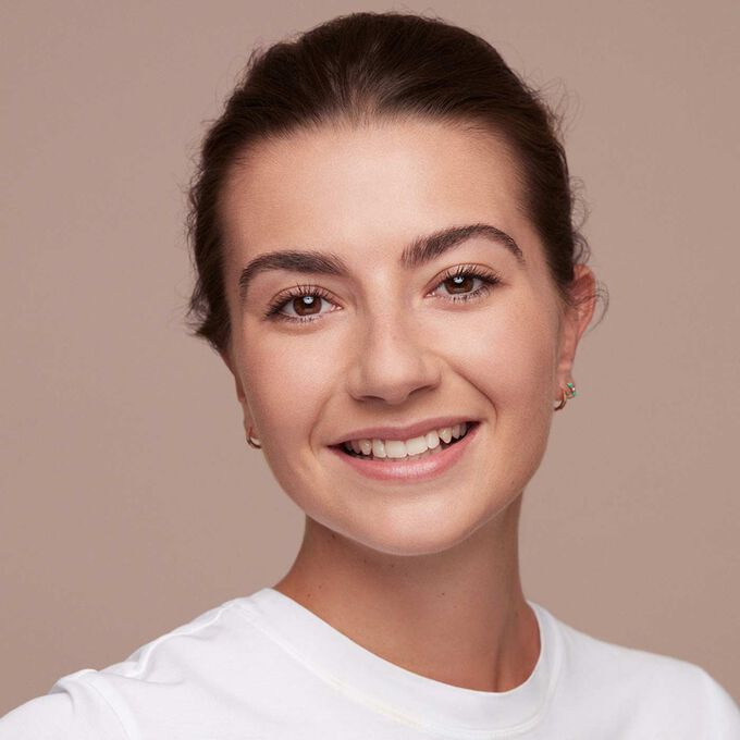 Skin Illusion SPF15 - 111N