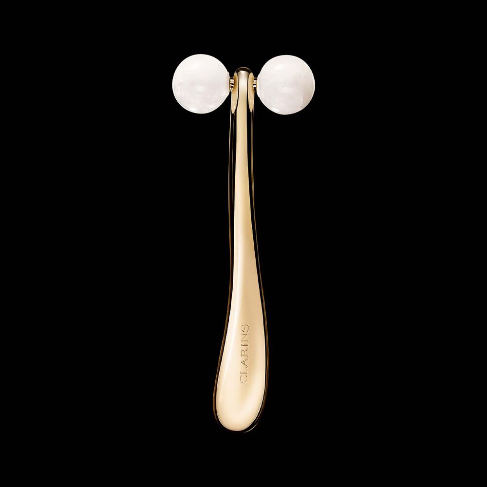 Visualización de Le Roll-On Clarins Precious con fondo negro