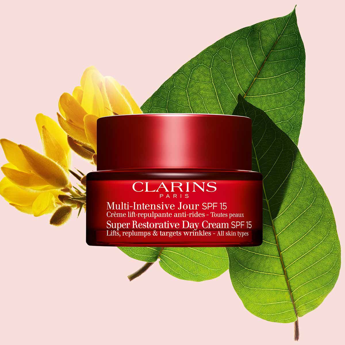 Multi-Intensiva Día SPF15 para todo tipo de pieles | CLARINS®