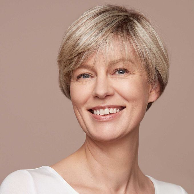 Skin Illusion SPF15 - 106N