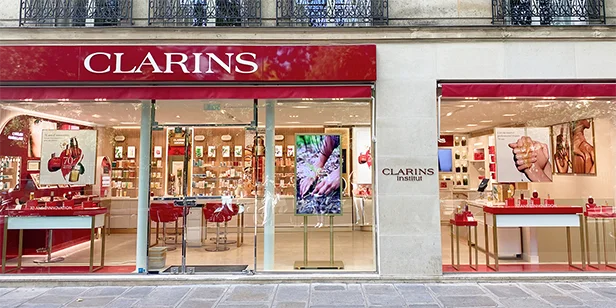 Clarins boutique window