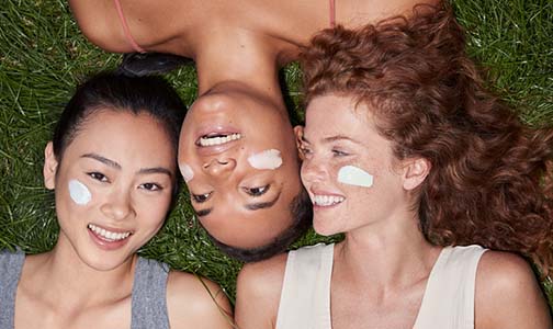 ¿A qué edad aparecen los puntos negros?